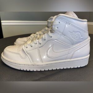 Nike Air Jordan 1 Mid – White Patent Leather – Women’s Size 8.5 – No Box
